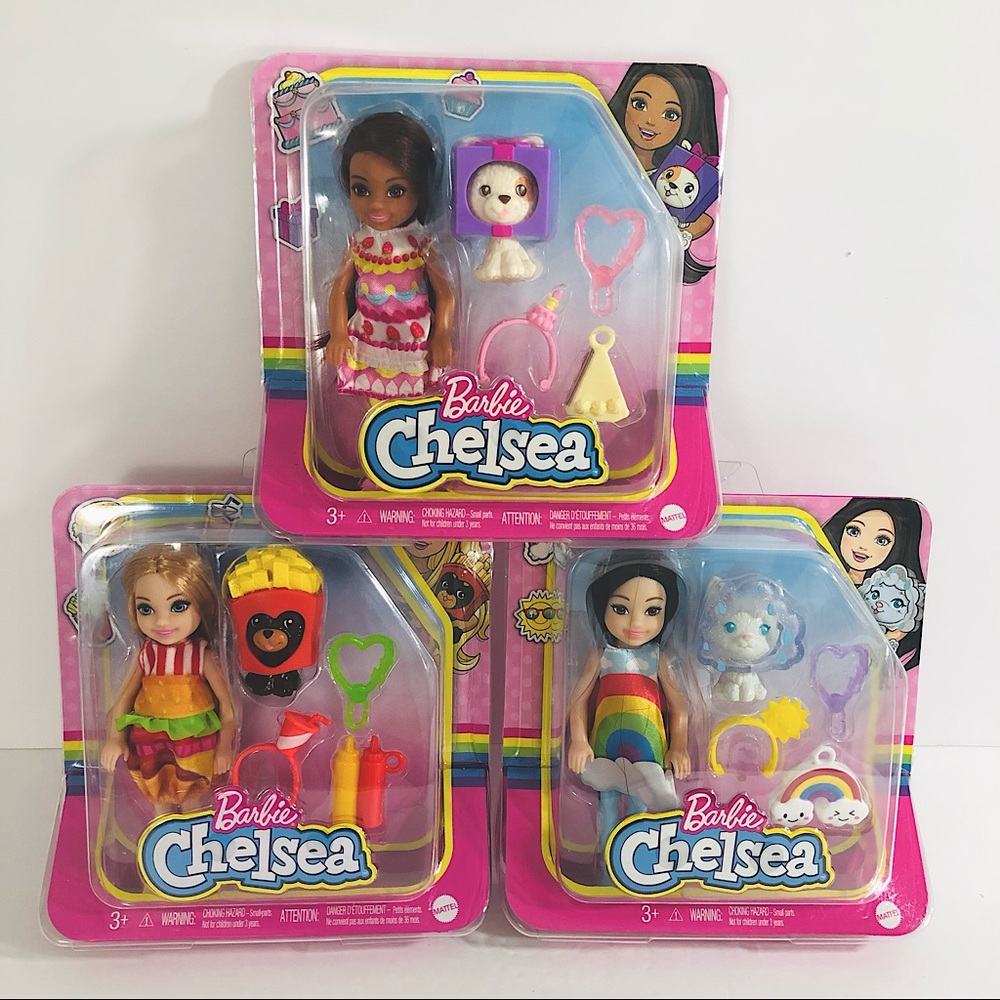 Barbie Chelsea Doll Lot of 3 with Pets and Dress Up Costumes 2020 New Condition